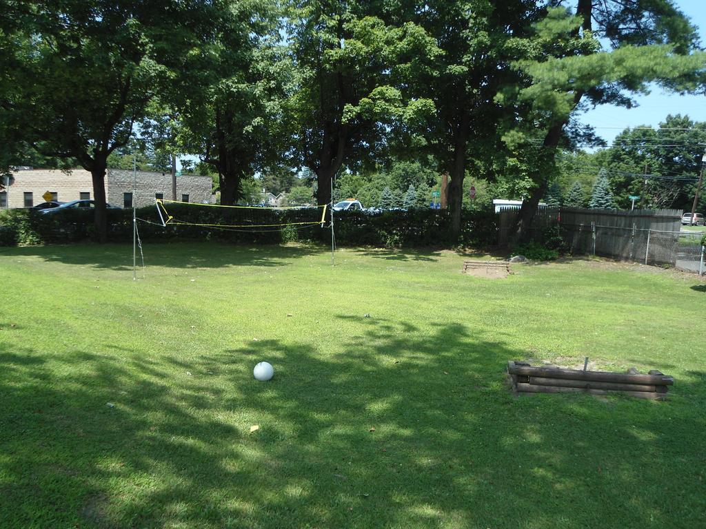 Flower Field Inn And Cottages Stroudsburg Ngoại thất bức ảnh